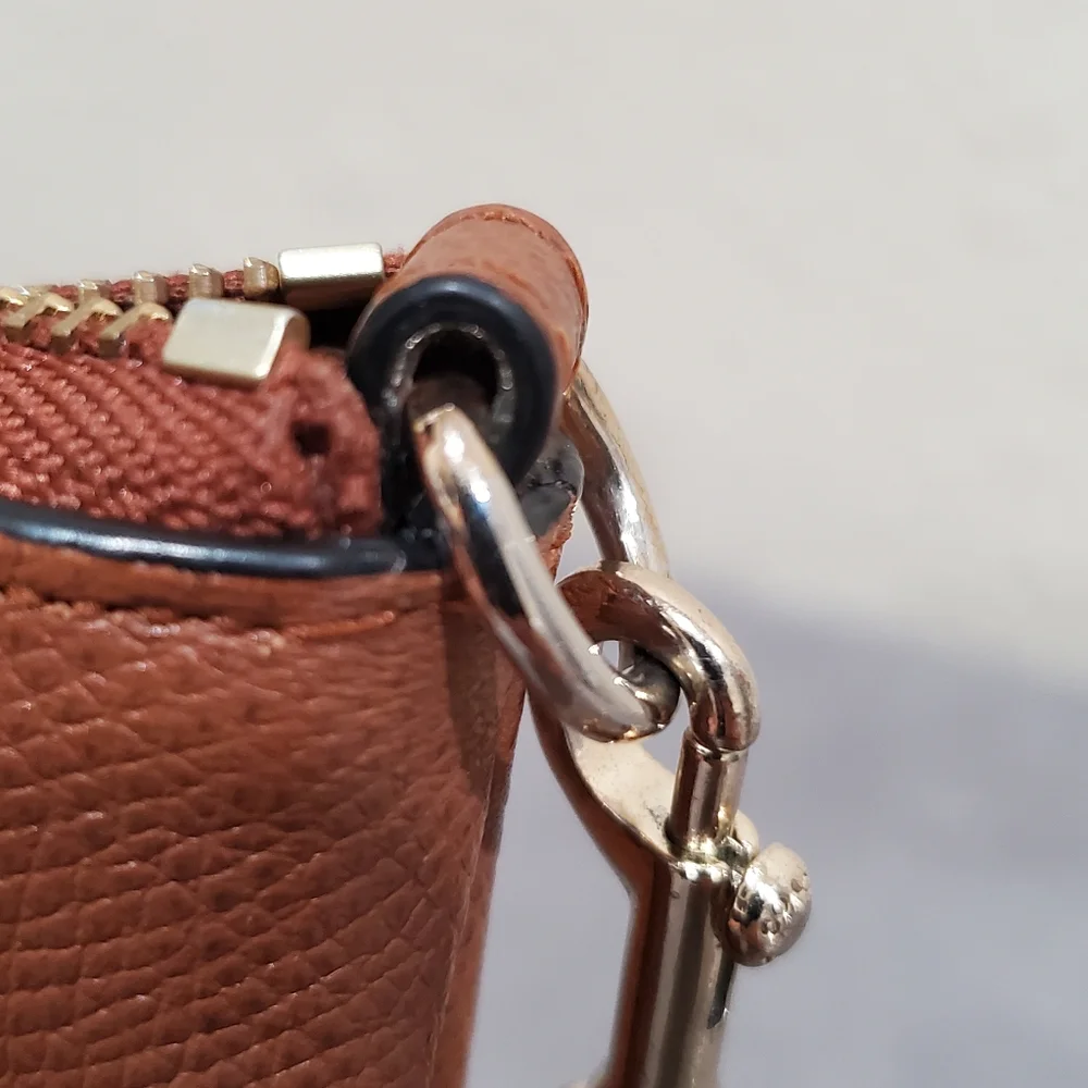 Coach small crossbody - Picture 7 of 10